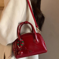 Nanfeng Chio2nd クリスマスビンゴ枕バッグレディース新しいレッドブライダルハンドバッグクロスボディバッグ