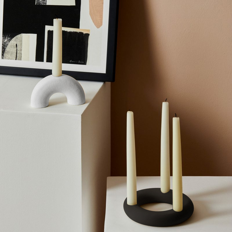 Inswind negro retro moderno hogar cerámica decoración suave decoración de la mesa de la sala de estar candelabros al por mayor