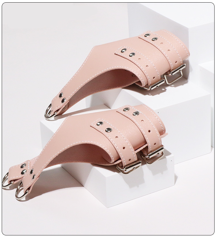 Jiuai Bed Strap Bondage Set with Handcuffs, PU Restraint Kit for Adults — detail image 11
