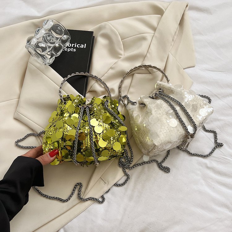 Bolso de mano, bandolera y bolso cruzado para mujer, de lujo ligero, con lentejuelas, cadena y borlas, modelo 2025, bolso de noche tipo cubo con lentejuelas