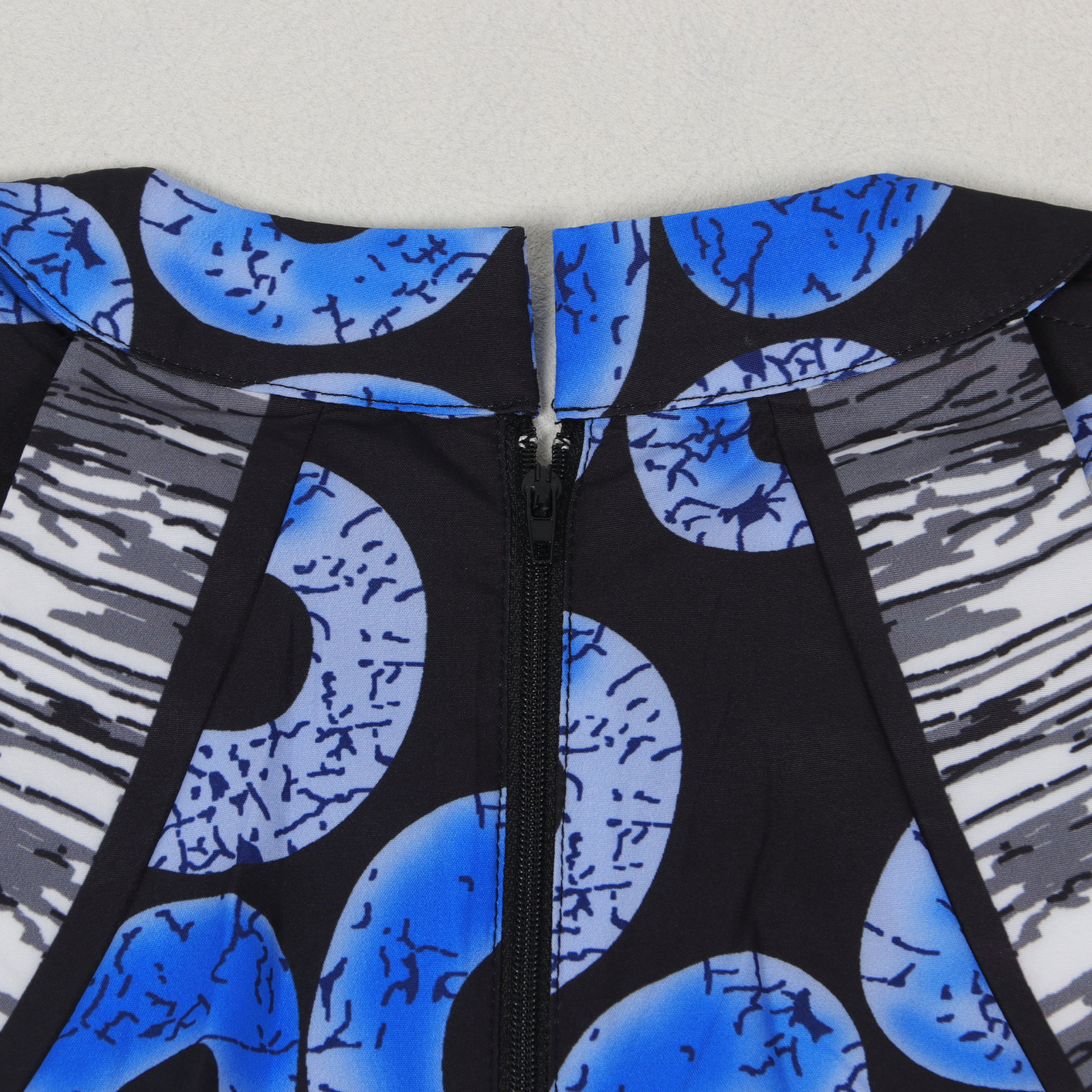 Women's Printed A-line Dress With Fitted Waist And Front Slit_voghion.com