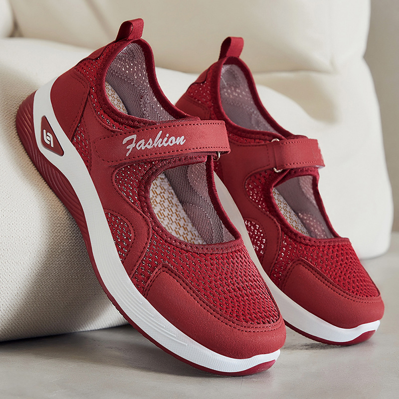 Zapatos mujer 2024 verano nuevos zapatos para caminar malla transpirable zapatos de mujer zapatos de madre de mediana edad y ancianos zapatos de velcro individuales
