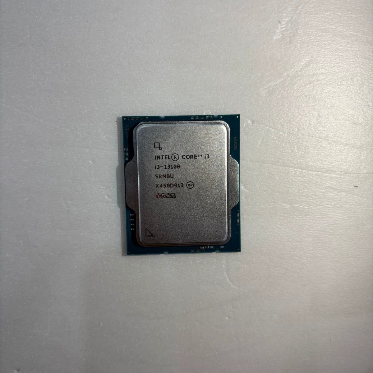 Процессор Core I3-13100, 13‑е поколение, отдельный новый чип CPU