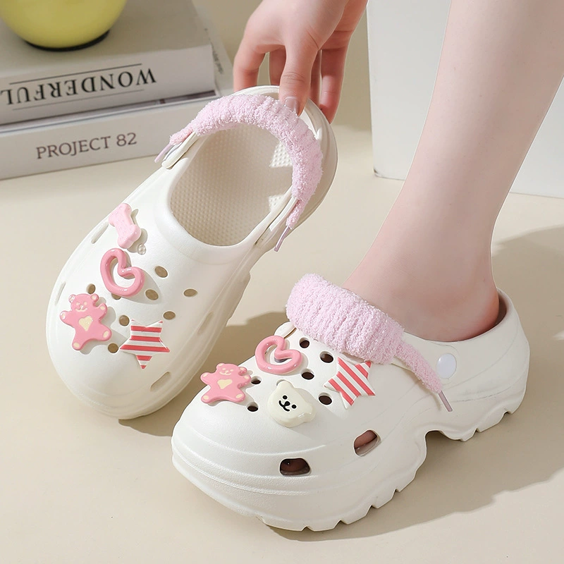 2025 популярные женские уличные туфли с мультяшным медвежонком, балетки на толстой подошве, летние домашние туфли с противоскользящей подошвой