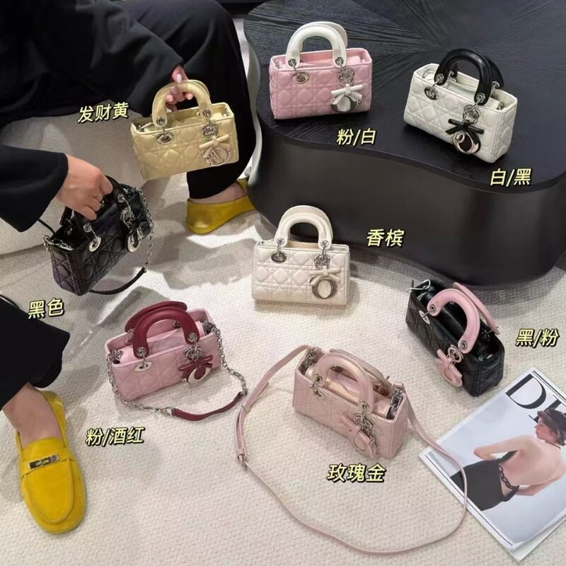 New Cross-Border Foreign Trade Sheepskin Horizontal Style Bag - Elegant Ladylike Style, Fashionable and Chic, Can Be Worn as Shoulder Bag, Crossbody Bag, or Handbag