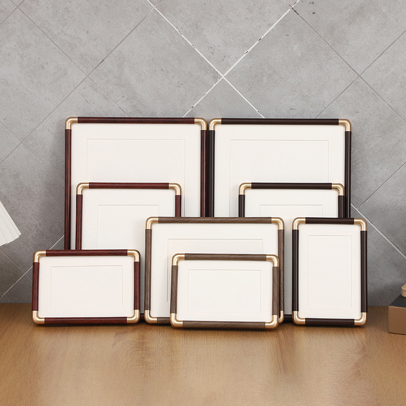 Light Luxury Pvc Photo Frames Wholesale, Faux Wood Grain with Metal Corners, Multi-Size Combinations, Wall Hanging and Tabletop Decorative Picture Frames Light Luxury Pvc Photo Frames Wholesale, Faux Wood Grain with Metal Corners, Multi-Size Combinations, Wall Hanging and Tabletop Decorative Picture Frames