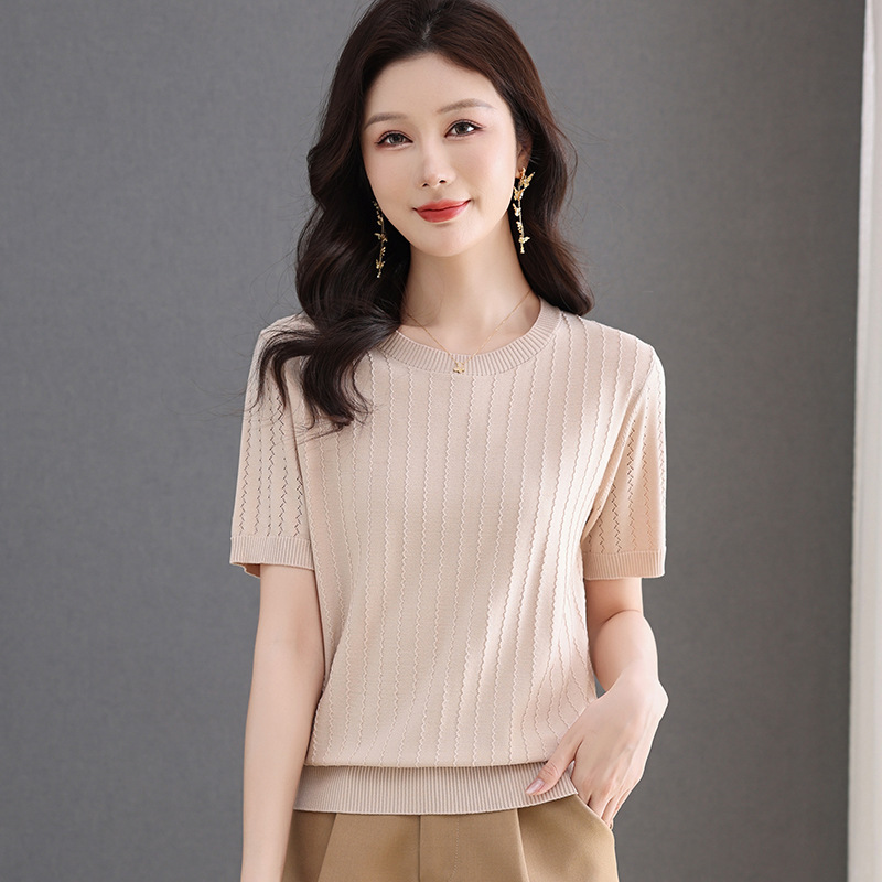 アイスシルクセーター半袖Tシャツ中年母親向け、おしゃれな夏服2025新作夏薄いお腹カバートップ|undefined