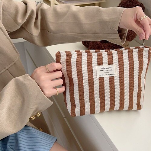 Fresh Striped Makeup Bag for Women, Toothbrush Bag, Storage Bag, Large Capacity, Portable, Simple Handheld Makeup Bag 39211
