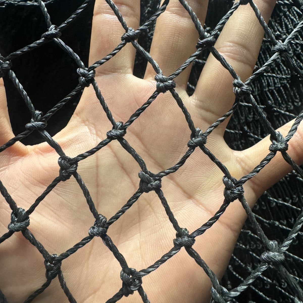Red de pesca gruesa, malla de cría negra, malla de pesca de gran abertura, malla de pesca de peces, caja de pesca, red de transporte de nuevo tipo de tela de red
