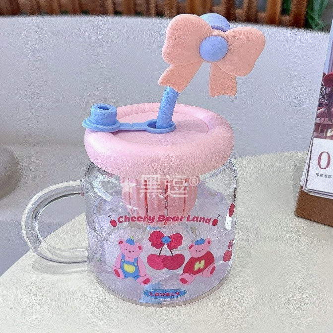 Taza de agua de vidrio resistente a altas temperaturas para niñas, flores lindas de alto valor, corazón de niña, taza de separación de té de oficina