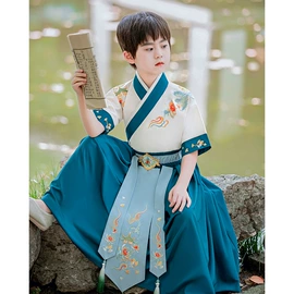 童汉服;马面裙;舞台/表演服