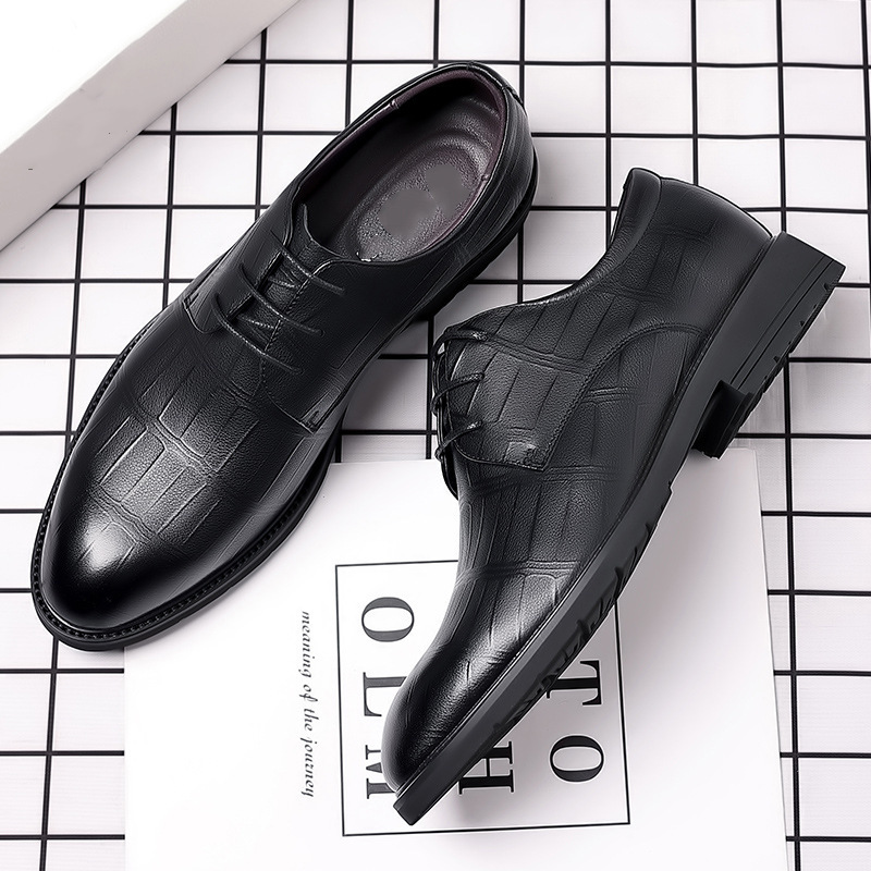 Leather Shoes Men's Genuine Leather Business Dress plus size Men's Shoes Summer Breathable Casual Pointed British Bridegroom Wedding Shoes