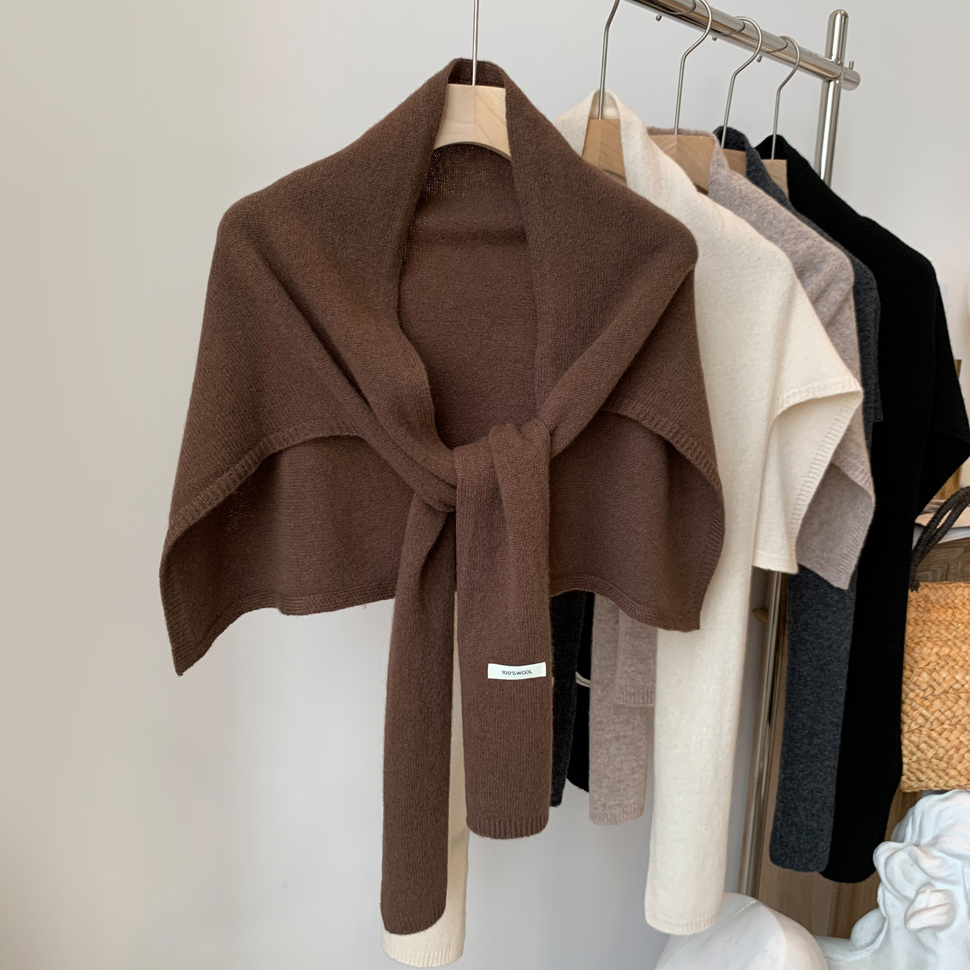 2025新款澳洲全羊毛针织T型披肩女秋季保暖护颈坎肩围巾外搭跨境