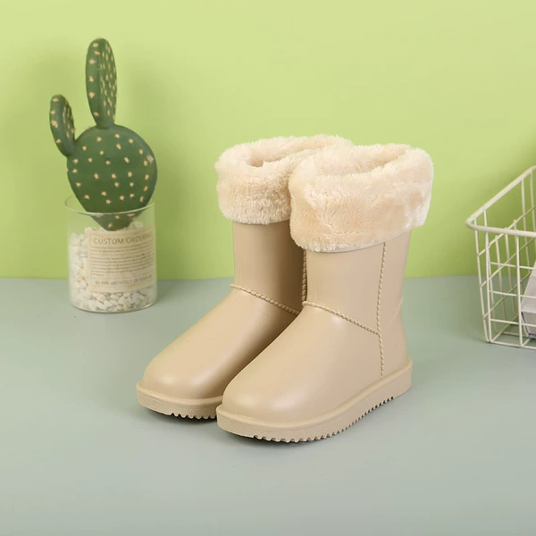 Removable liner