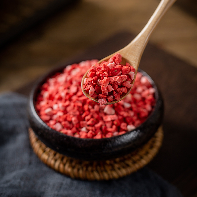 Yumoto Dogen Freeze-Dried Strawberry Crumbles, Crispy Baking Snacks—Commercial Grade Snow-Topped Cake & Snowflake Shortbread Ingredients