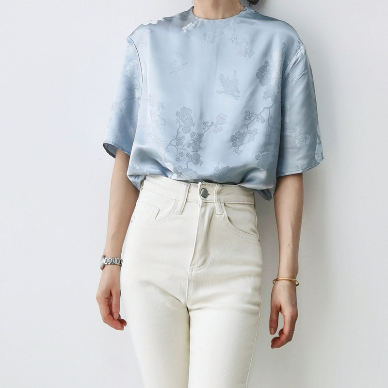 Special Offer: New Chinese-Style Women's Clothing, Silk Jacquard Satin Round-Neck Short-Sleeve Top, Short Shirt
