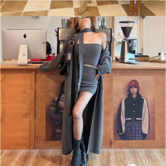 三件套2025年冬款季新款针织套装女长袖开衫+背心裹胸+短裙奢缇家