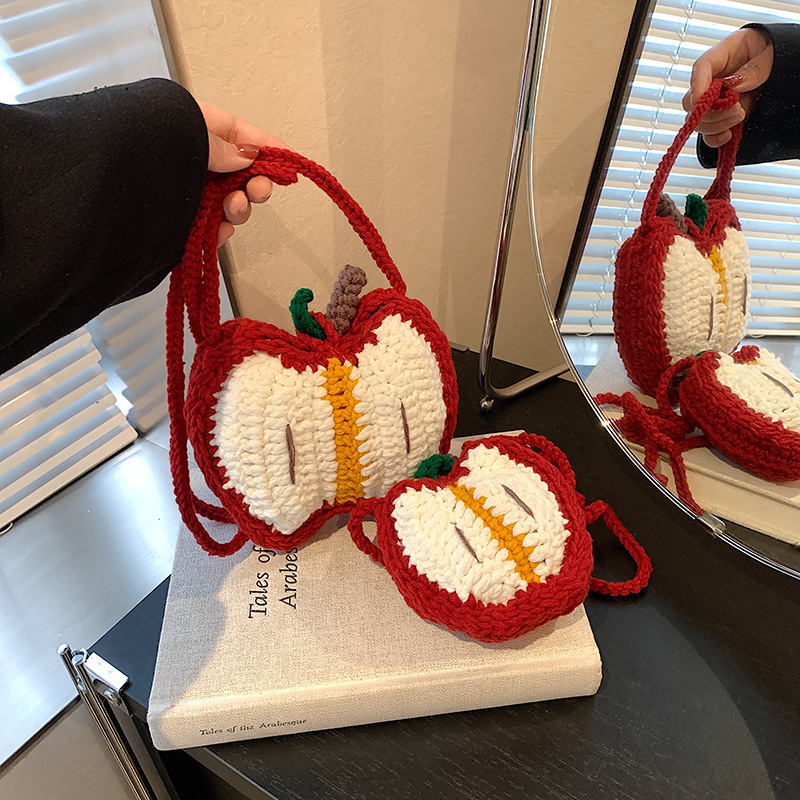 Productos acabados ganchillo manzana estilo bolso de hombro para hombres y mujeres, mini lindos bebés mochilas 2024 nuevo bolso para niños