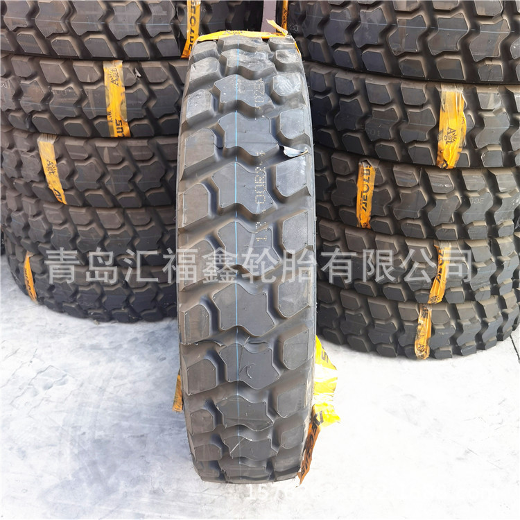 加重耐磨 12.00R24 1200R24 大块全钢吊车轮胎 70吨汽车吊轮胎风