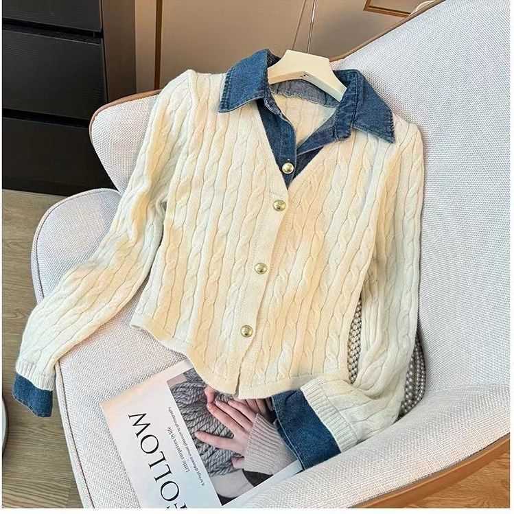 Women's Cable Knit Sweater With Denim Collar Patchwork Pullover_voghion.com