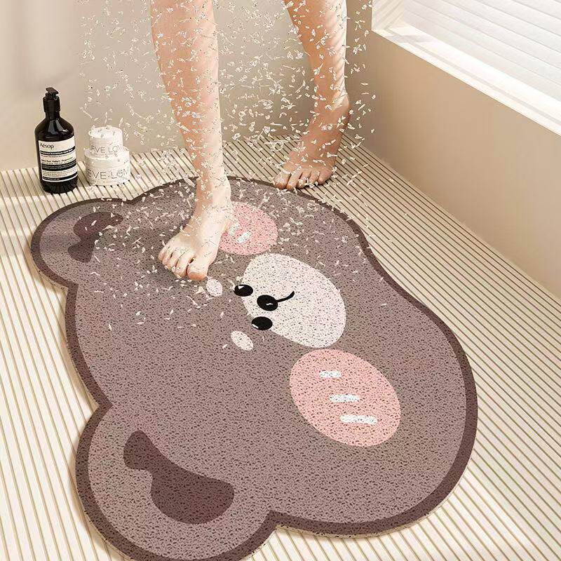 Cartoon animal bathroom floor mat, full coverage for the toilet, dirt-resistant and wear-resistant, hollow silk loop children's bath anti-slip mat