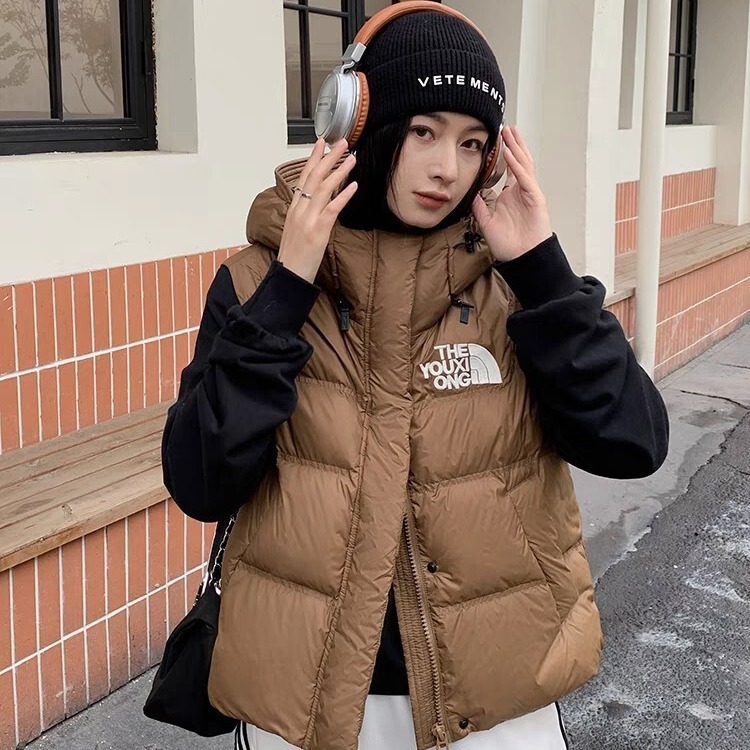 2025 Autumn/Winter New Korean Style European Goods Hooded down Vest Women's Letter Embroidery Loose Fashionable Jacket Trendy