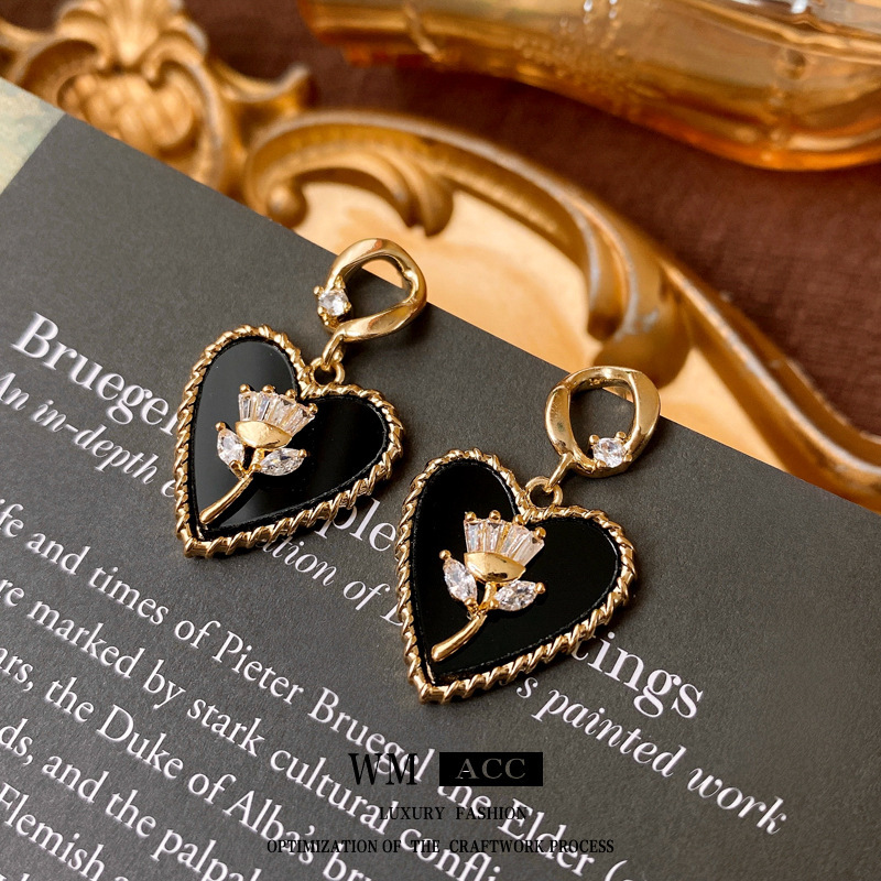 Street Occasion Copper Material Heart Shape Pattern 1 Pair Sweet Heart Shape Enamel Copper Drop Earrings