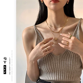 项链;耳钉;戒指