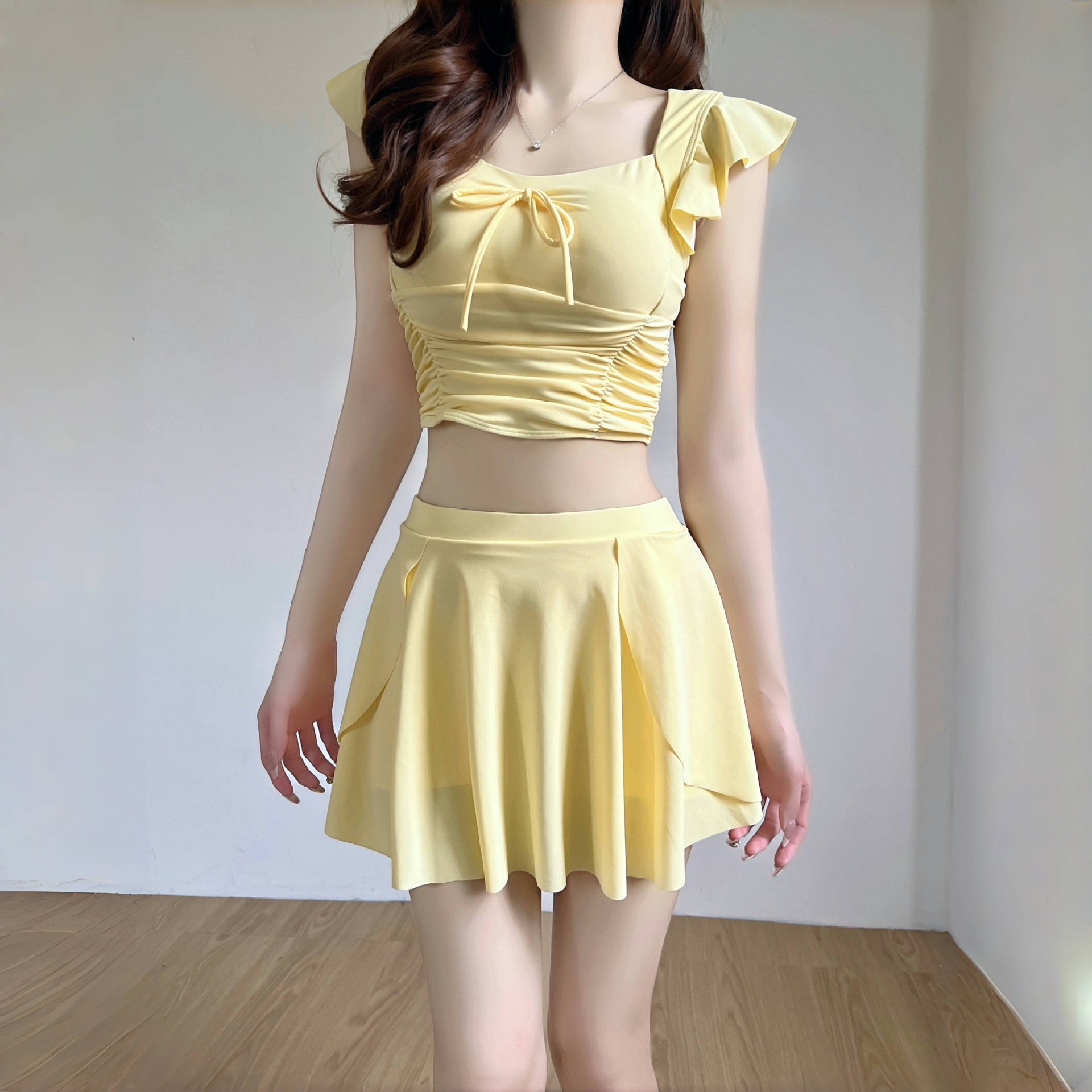 GraceChic 2025 Neuer hochwertiger gelber zweiteiliger Badeanzug im Rockstil für Damen – Bauchkontrolle, figurformend, für kleine Oberweite, konservativ, ideal für den Urlaub_voghion.com