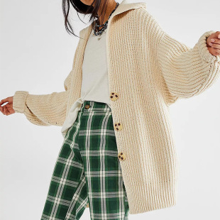 �羳Ů�b�W�����Q�ﶬ�¿�ᘿ��_��ë�������e��ɫ���L���L��