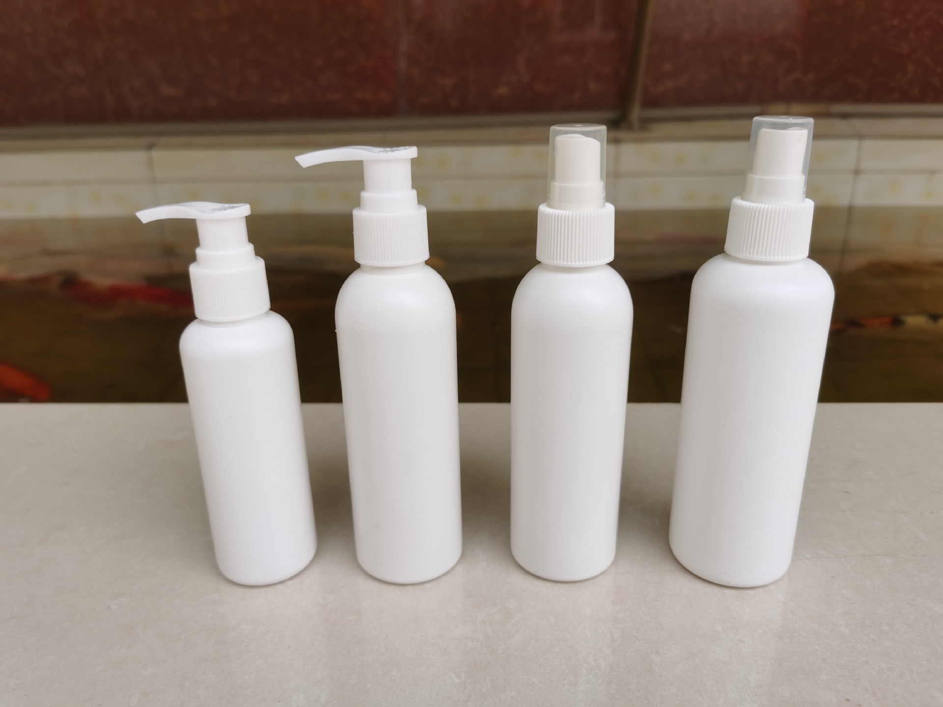 大量供应150ML优质塑料喷雾瓶