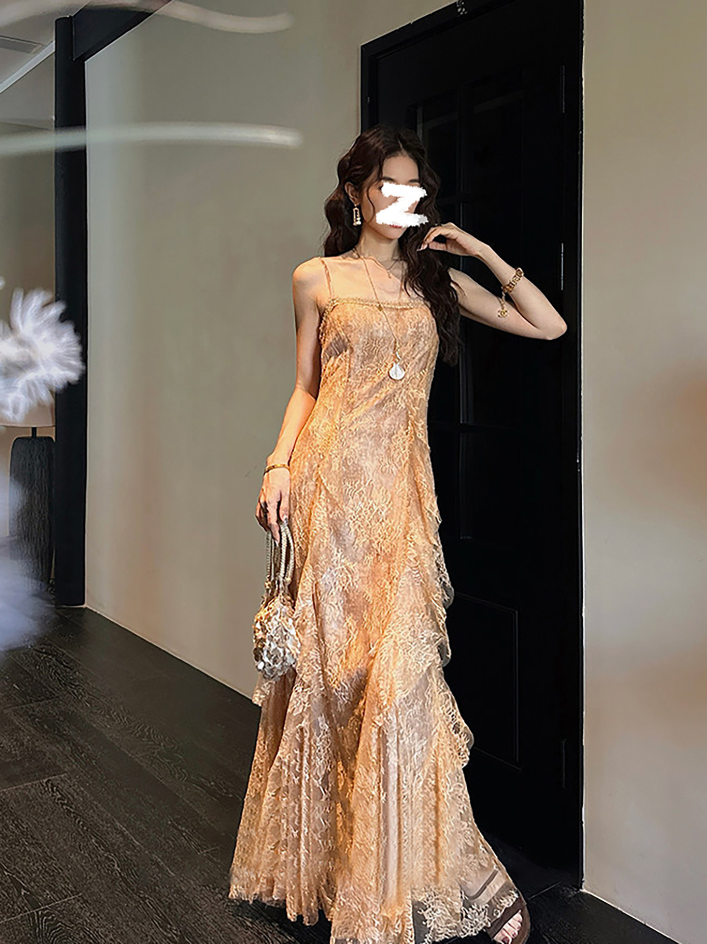 Bộ đầm dây và áo khoác ngoài phong cách Trung Hoa mới, họa tiết tie-dye ren hoa, tay áo diềm xếp — Trang chủ, bộ đồ, đầm dây chi tiết 2