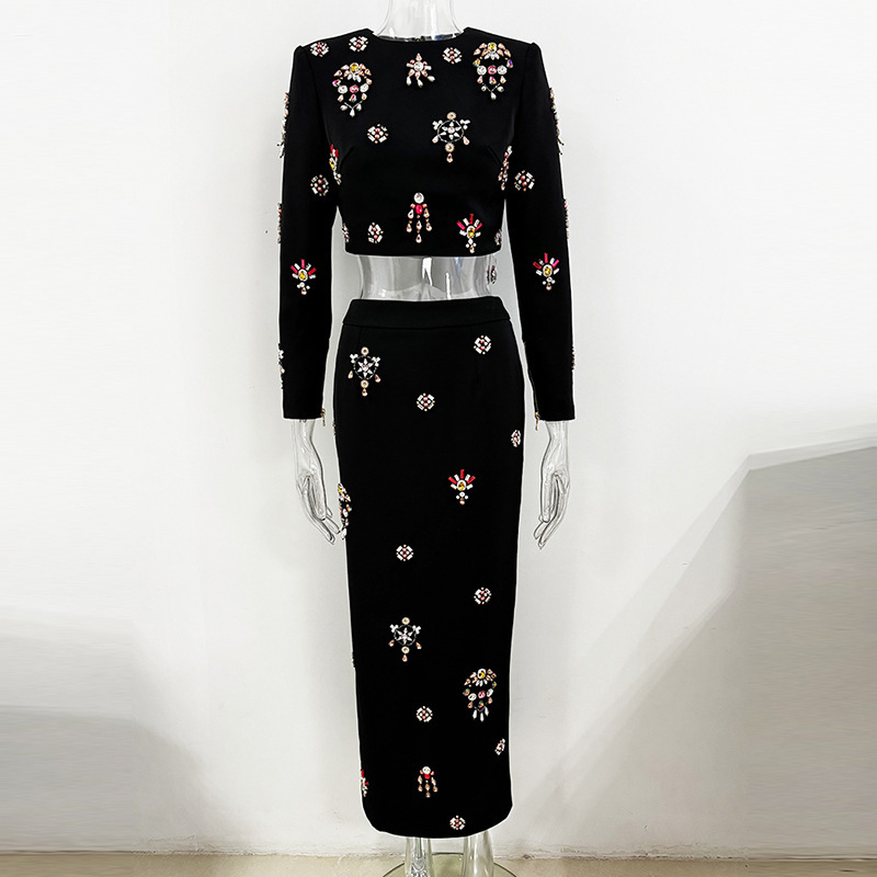 High Street Fashion 2026 High-End Designer Heavy-Duty Beaded and Rhinestone-Embellished Short Top and Long Skirt Two-Piece Set