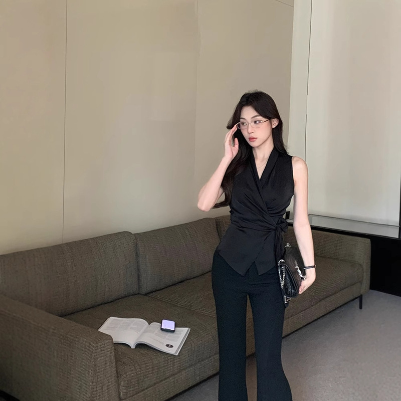 Improved, please look at the real black collar sleeveless shirt female summer Korean temperament waist slim