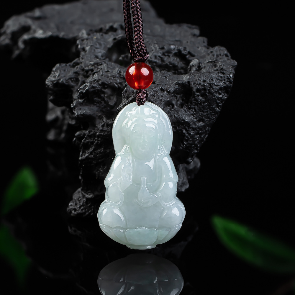 Authentic Burmese jadeite Grade A Guanyin pendant, exquisite jade necklace, jewelry, jade products, factory wholesale, live streaming supply.