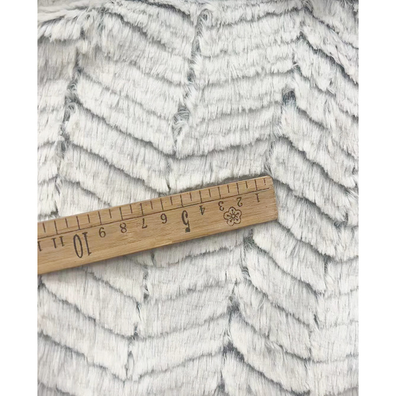 Pvvelvet brush fabric wholesale two-color monochrome more than 100 kinds of pattern grinding Ring V hanging bottom back printing carving printing flower Velvet