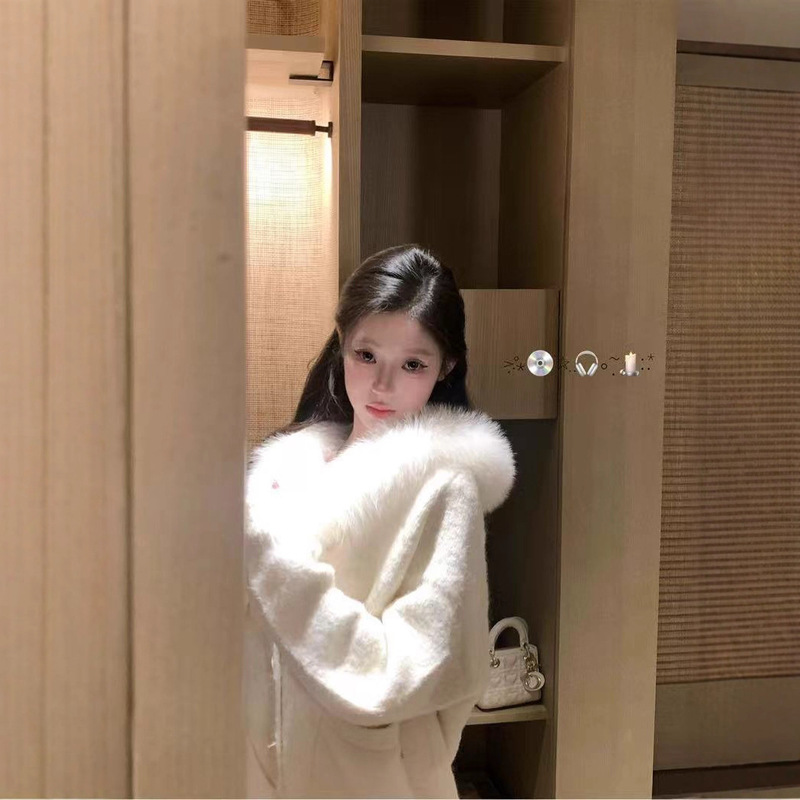 Kubiliv Soft and Cute Little Bunny Fox Fur Collar Wool Blend Knit Cardigan Top Pure Desire Style Coat Kubiliv Soft and Cute Little Bunny Fox Fur Collar Wool Blend Knit Cardigan Top Pure Desire Style Coat