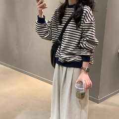 复古条纹长袖圆领卫衣女秋装2025新款宽松设计感休闲毛衣针织上衣