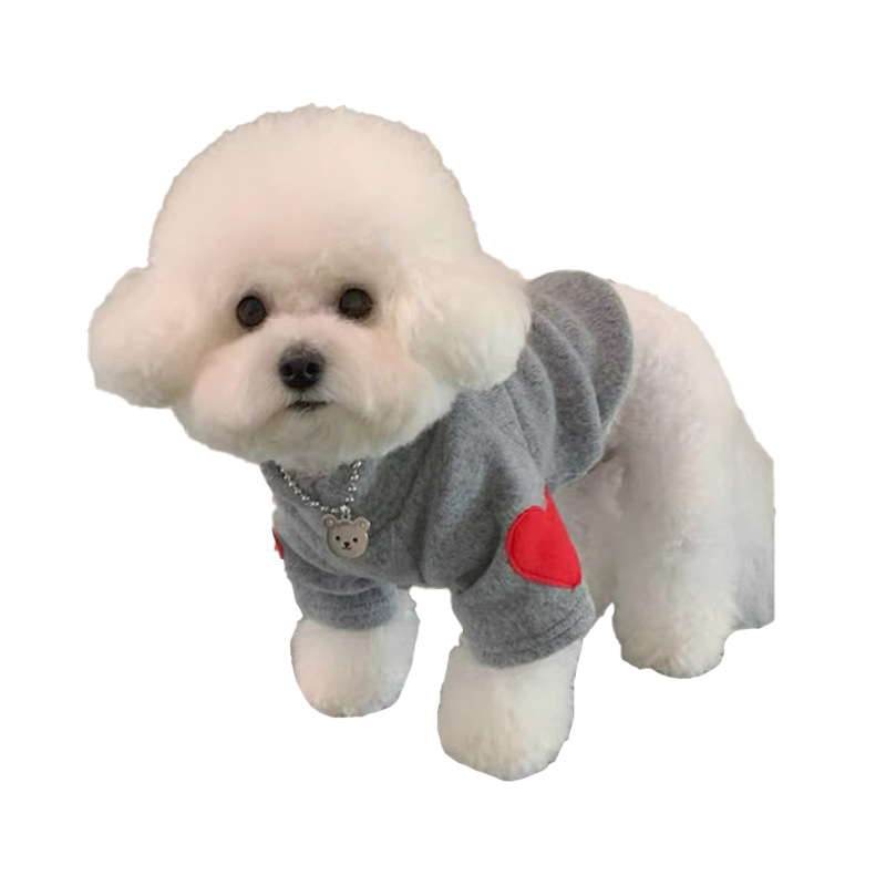 Color sólido corazón rojo amor pegatinas camiseta de base para perros pequeños dos pies de manga larga ropa de mascotas perros al por mayor