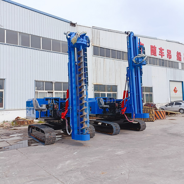 助力沙漠光伏工程打桩机 一键电启动履带式螺旋钻 机身360度旋转