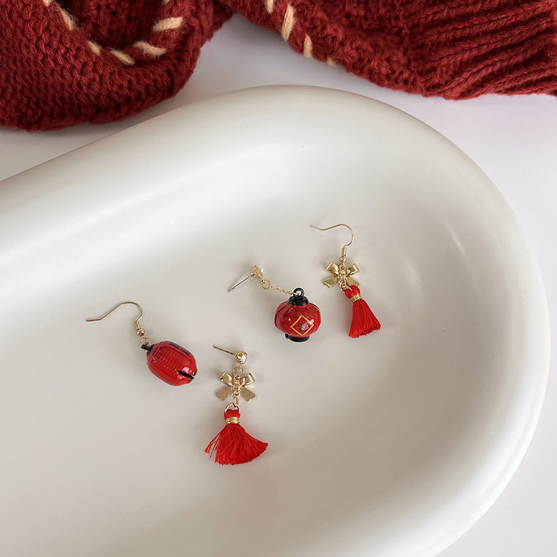 Red Chinese New Year Lantern Bow Tassel Earrings display picture 1