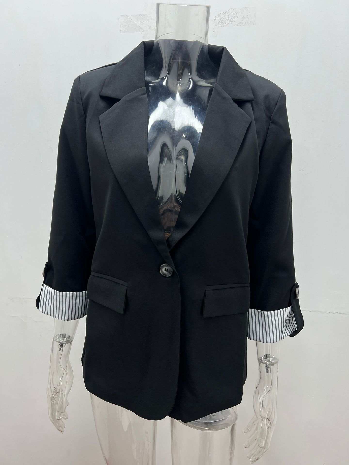 K New Fashionable Casual Button Up Suit Slim Fit Seven Quarter Rolled Sleeve Suit Jacket For Women_voghion.com