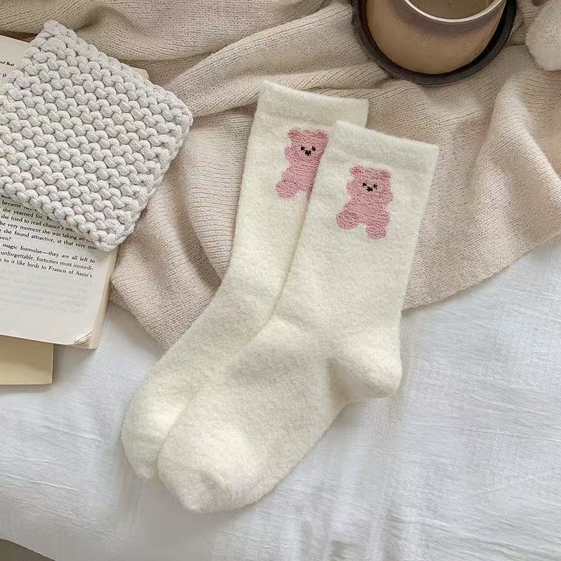 Calcetines de nieve de felpa de coral de media caña para mujer, diseño de pata de gato, gruesos para mayor calidez, calcetines de casa para mujer, de otoño e invierno. image 37