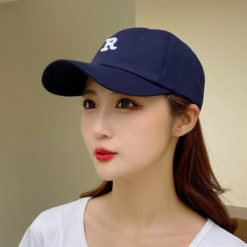 Letter Embroidered Fashionable Baseball Cap for Women with Deep Top and Wide Brim Casual Peaked Cap K-Style Versatile Face-Showing Small Sun Protection Hat