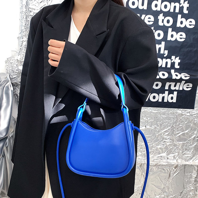 This year's popular Klein Blue small bag women's autumn and winter 2021 New Fashion handbag small all-match messenger bag