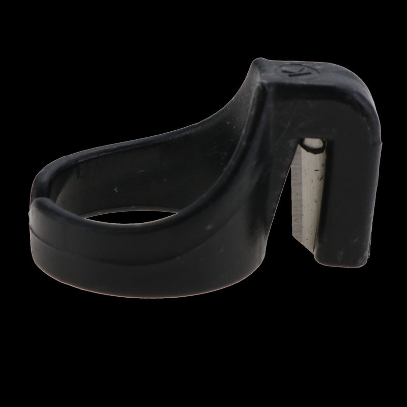 Venta directa de fábrica Herramientas de costura Cubierta de cuchillo de anillo Cuchillo de dedo Embalaje textil Cortar cuerda Cuchillo de dedo Anillo Cortador de alambre