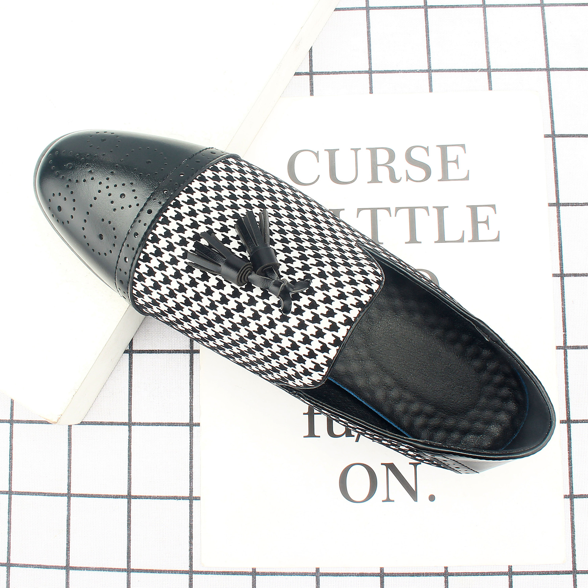 ���ױ���С��Ь͸����Ьʱ����ʿ����ЬӢ�׷���Ƥ��Ь364