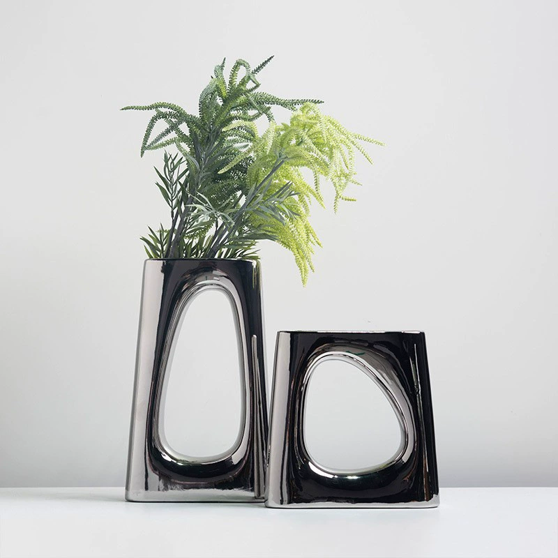 Серебряные цветочные керамические украшения Вилла Модельный зал Клубный магазин недвижимости Мягкие украшения Рабочий стол простой и расширенный смысл