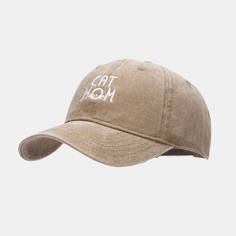Estilo coreano moda apenada tapa superior suave enarbolada para las mujeres CAT bordado todo partido gorra de béisbol al aire libre sombrero