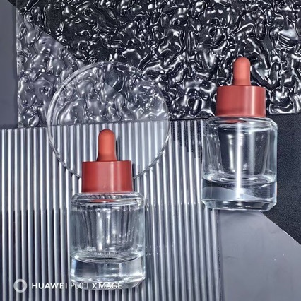 Material de embalaje de vidrio de aceite esencial de aceite esencial de rosa de 30ml en stock